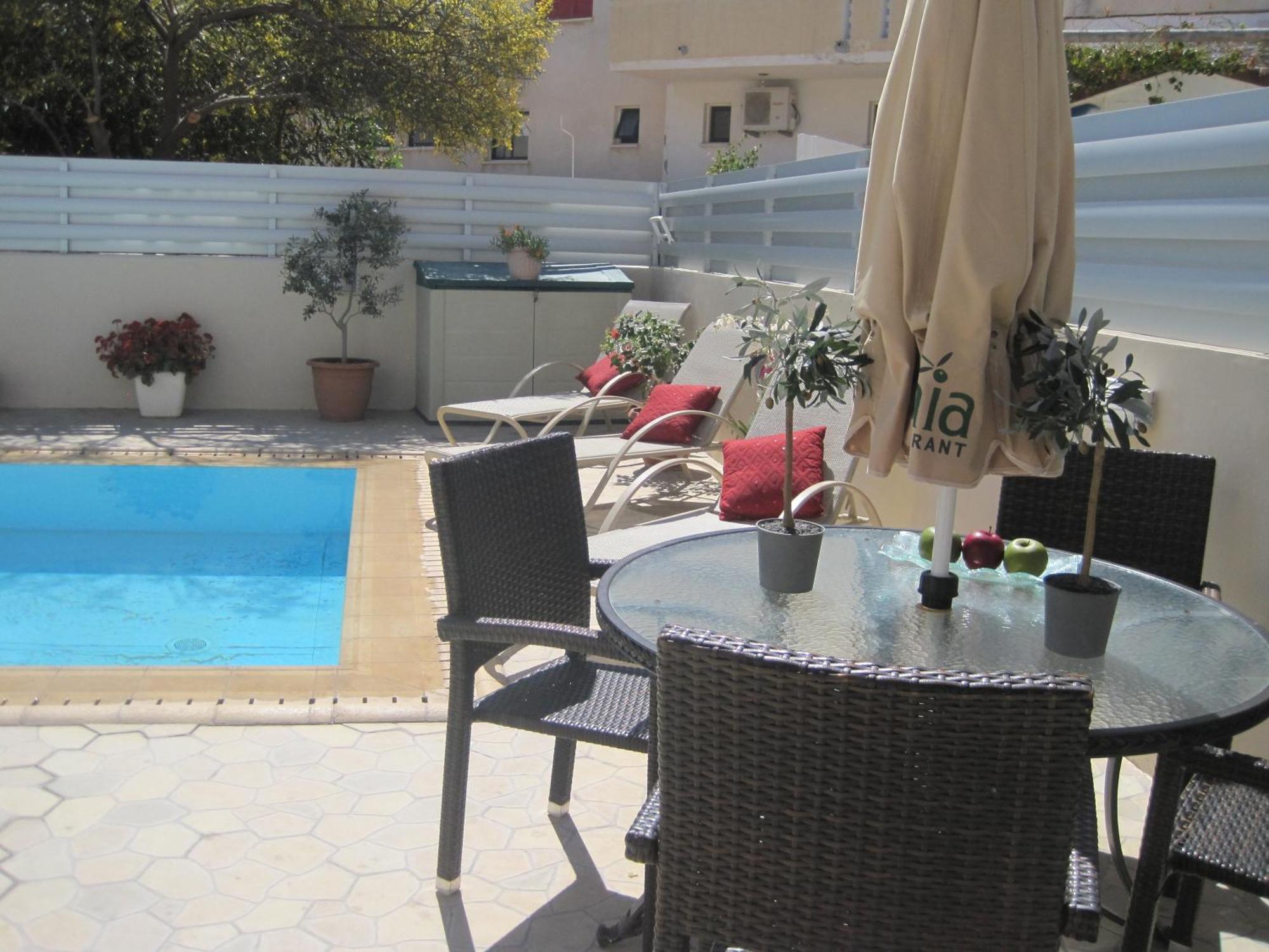 Polyxenia Isaak Luxury Villas And Apartments Протарас Номер фото